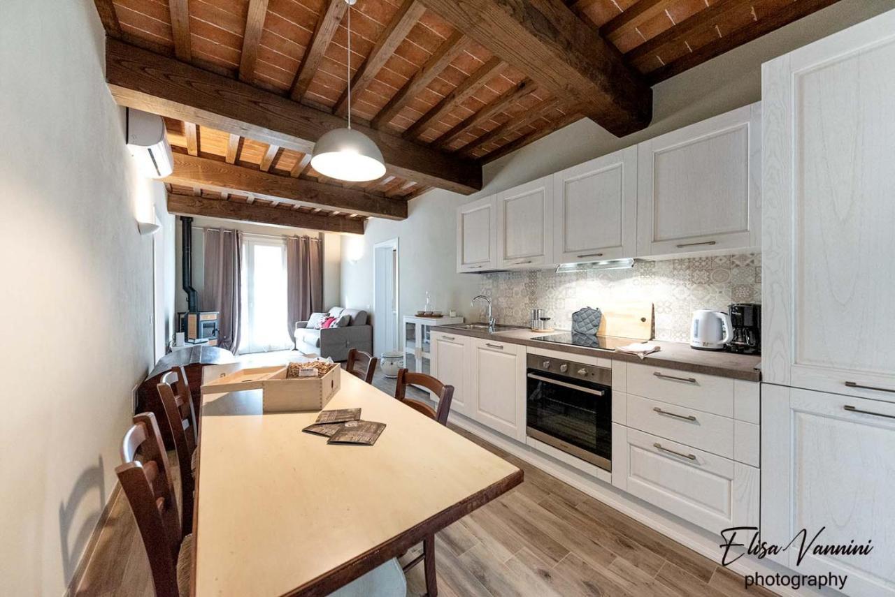 Apartamento La Casa Delle Rondini Forcoli Exterior foto